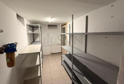 Casă individuală cu 8 camere cu Canalizare în P-ța Unirii - 6