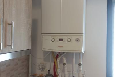 Apartament cu 3 camere decomandat în Berceni - 2