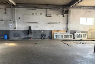 Spațiu comercial, de 900 mp, în Central - 3