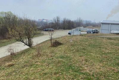 Teren de 4864 mp, în Budești - 4