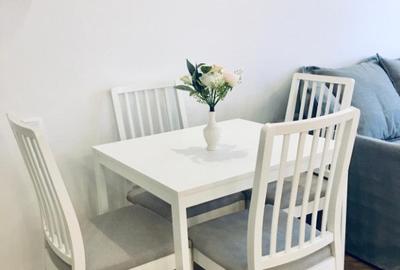 Apartament cu 2 camere decomandat în Ștefăneștii de Jos - 2