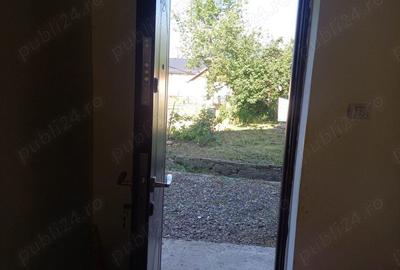 Casă cu 4 camere cu Teren 1700 Mp în Pătrăuți - 6