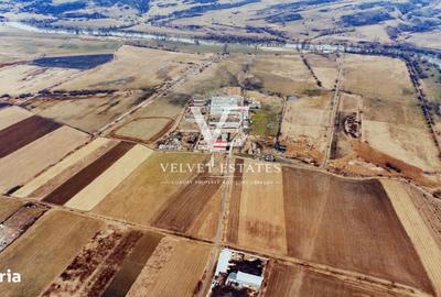 Spațiu comercial, de 72,600 mp, în Central - 6