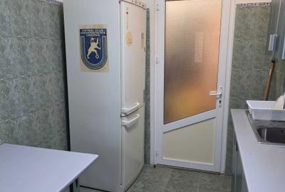 Apartament cu 3 camere decomandat în Central - 4