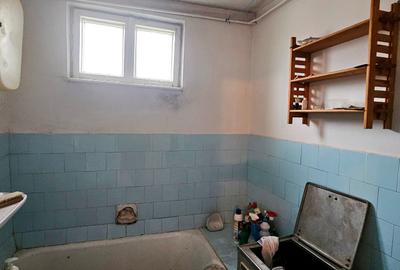 Apartament 2 camere decomandat, cu boxa, cartier Precista, zona Scoala nr.10 - 6