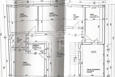 Casă cu 4 camere în Central