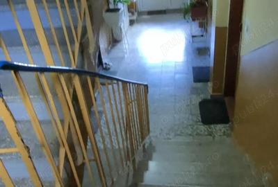 Apartament cu 3 camere semidecomandat în Șagului - 3