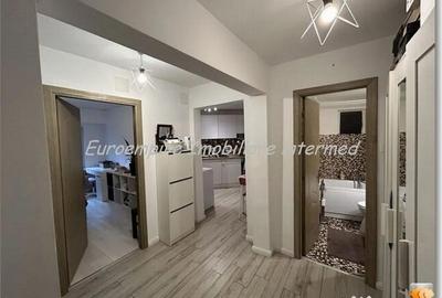 Apartament cu 2 camere decomandat în Casa de Cultură - 7
