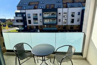 Apartament cu 2 camere decomandat, mobilat în Tractorul