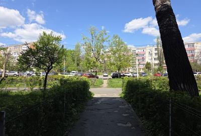 Apartament cu 3 camere semidecomandat, mobilat în Micro 17 - 3