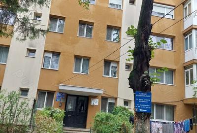 Vand apartament 2 camere 47mp zona Lamaita - 2