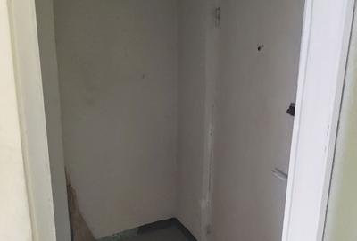 Garsonieră decomandată în Exterior Vest - 1