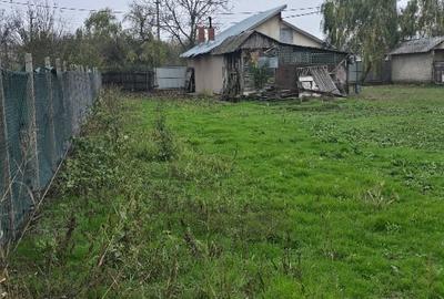 Casă individuală cu 3 camere cu Teren 900 Mp în Axintele - 12