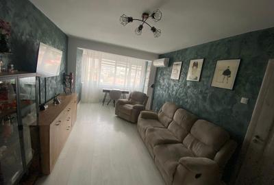 Apartament cu 2 camere decomandat în Libertății