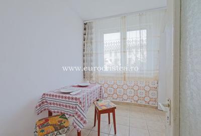 Apartament cu 4 camere decomandat în Central - 3