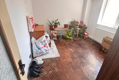 Apartament cu 4 camere decomandat în Central - 8