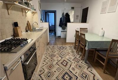 Apartament cu 4 camere decomandat în Bucovina - 13