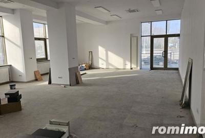 Spațiu comercial, de 270 mp, în Militari - 4
