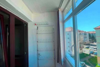 Apartament cu 3 camere decomandat în Ștrand - 5