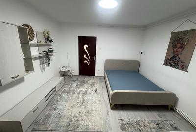 Garsonieră decomandată în Hipodrom