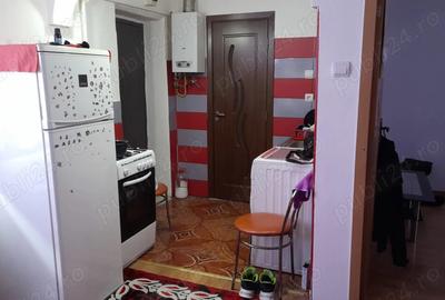 Apartament de vanzare - 4