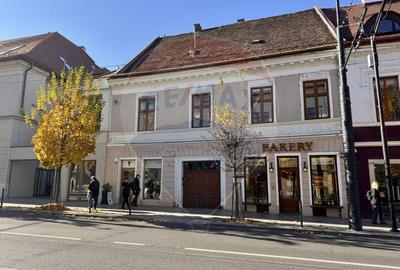 Spatiu comercial de vanzare - Str. Regele Ferdinand nr. 3 - 4