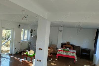 Casa de vanzare , Statiunea Breaza , Valea Prahovei - 6