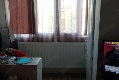 Garsonieră în Scornicești