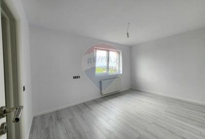 Apartament cu 3 camere decomandat în Giulești - 5