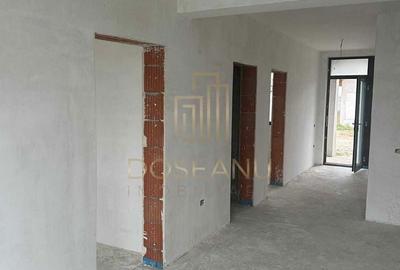 Casă cu 4 camere cu Teren 300 Mp în Sânmartin - 3