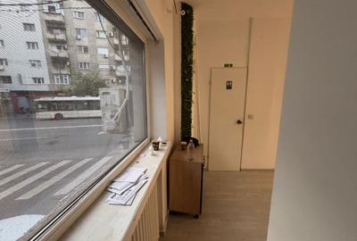 Spatiu activitati | Birou | 3 camere | Salon  | Sediu - 5