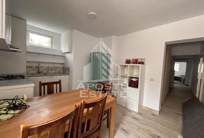 Casă individuală cu 9 camere cu Canalizare în Elisabetin - 1