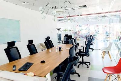 Inchiriere spatii de birouri in Bulevardul Expozitiei, de la 9.9 euro - 13