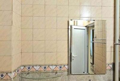 Apartament cu 3 camere în Vitan