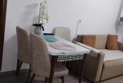 Apartament cu 2 camere semidecomandat în Comuna din Paris - 7