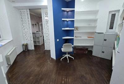 Casă cu 3 camere în Victoriei - 16