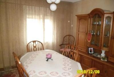Apartament cu 4 camere semidecomandat în Intim - 6