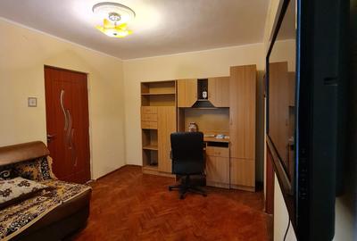 Vanzare apartament 2 camere in Galati, Micro 19, etaj 2, liber - 2