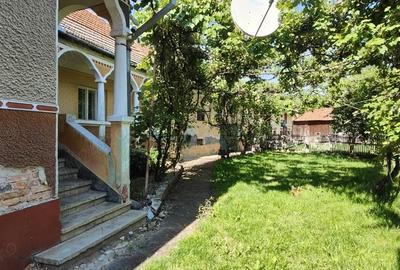 Casă cu 4 camere cu Teren 3196 Mp în Ohaba - 1