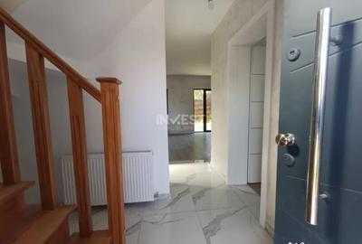 Casă cu 4 camere cu Teren 250 Mp în Central - 10