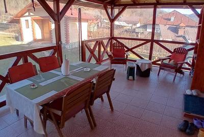 Casă cu 4 camere în Colibași - 6