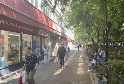 Spațiu comercial, de 63 mp, în Central