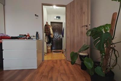 Garsonieră semidecomandată, mobilată în 1 Mai - 3