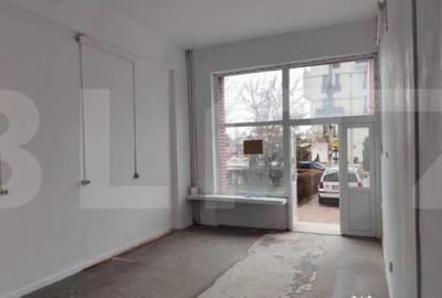 Spațiu comercial, de 70 mp, în Micro 3 - 3