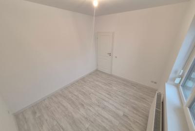 2 Cam-- Giroc-Parter--10 Min Spitalul Judetean-1 loc Parcare--100.000 Euro !Neg - 7