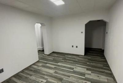 Spațiu comercial, de 52 mp, în Central - 5