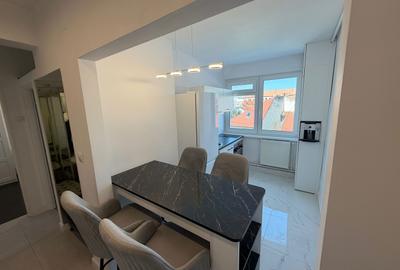 Apartament cu 2 camere decomandat în 15 Noiembrie - 2
