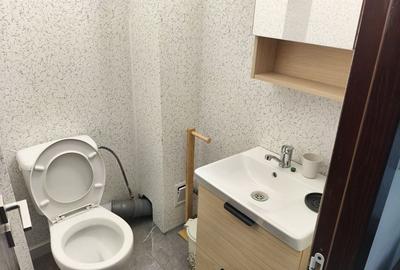 Apartament cu 3 camere decomandat în Central - 8