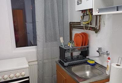 Proprietar, inchiriez apartament 2 camere, zona Circumvalatiunii - 5