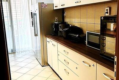 Apartament cu 3 camere decomandat în Apollo - 3